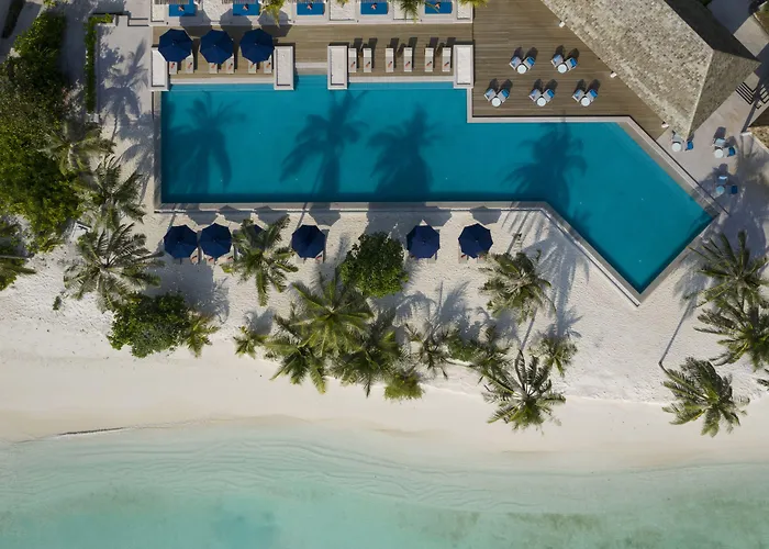 Emerald Faarufushi Resort&Spa - Deluxe All Inclusive